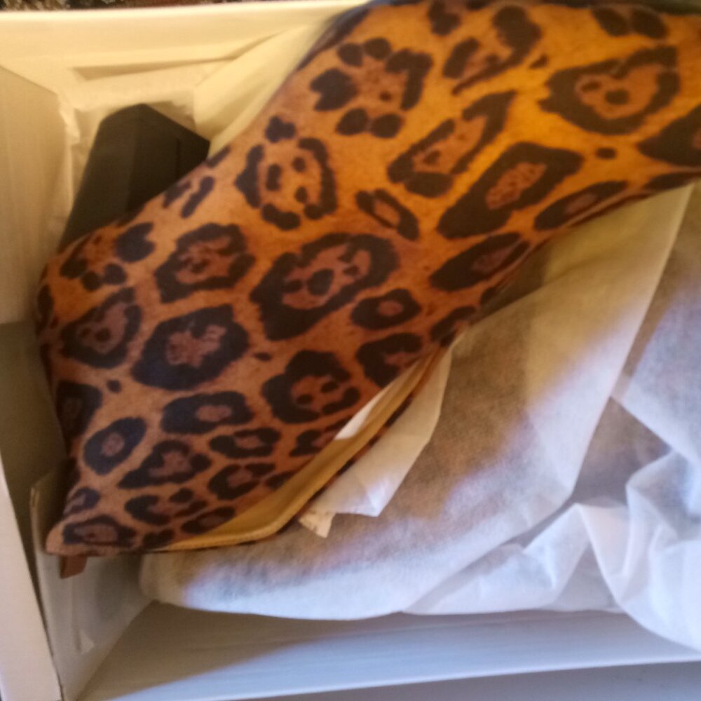 NEW!! Womens size 11 leopard print booties